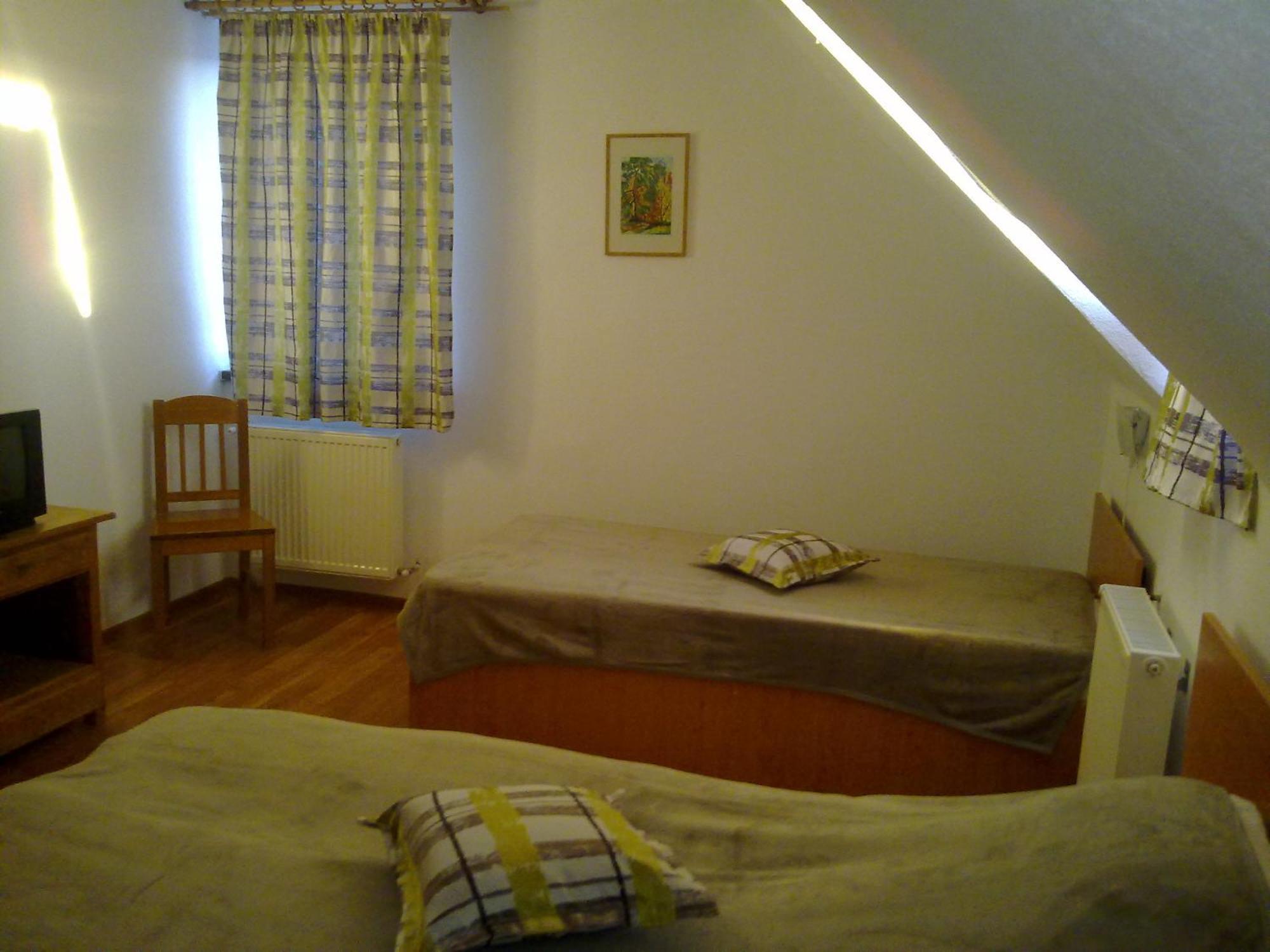 Hotel Casa Dancs Covasna Pokój zdjęcie