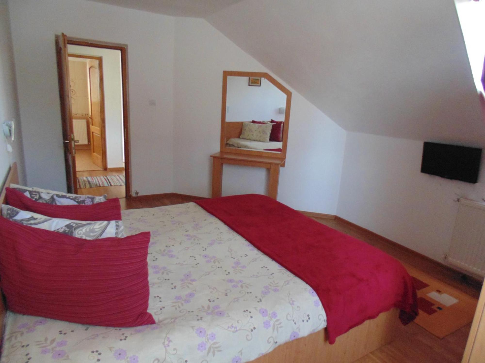 Hotel Casa Dancs Covasna Zewnętrze zdjęcie